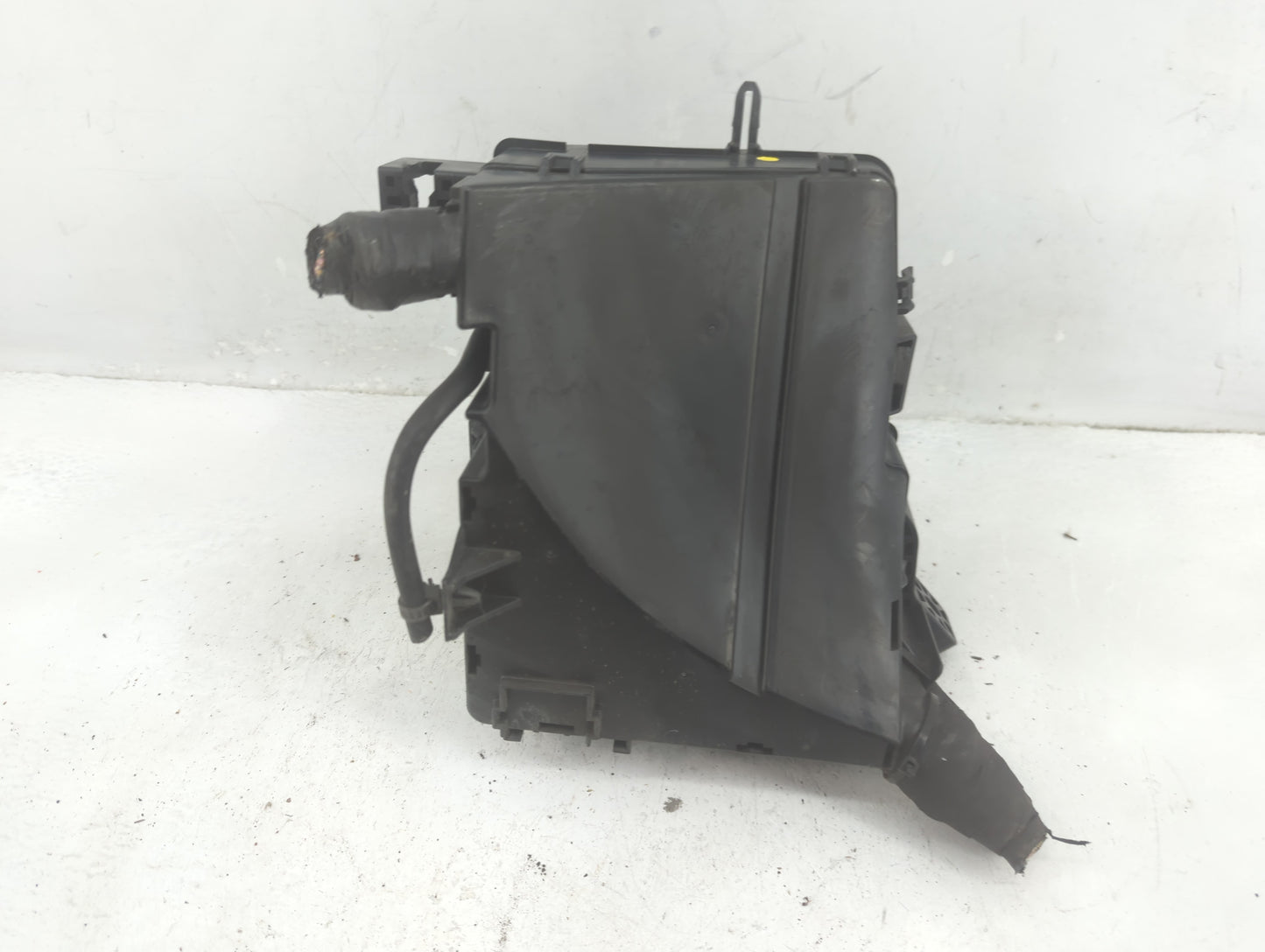 2011-2014 Hyundai Sonata Fusebox Fuse Box Panel Relay Module P/N:91950-3S711 Fits Fits 2011 2012 2013 2014 OEM Used Auto Par