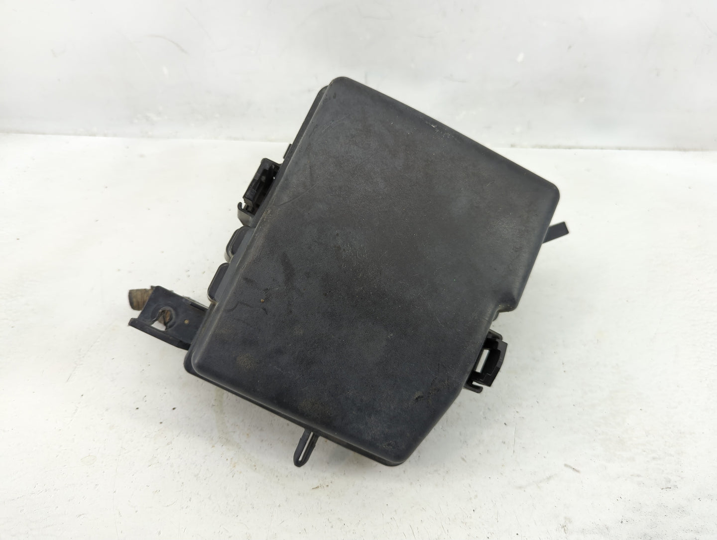 2011-2014 Hyundai Sonata Fusebox Fuse Box Panel Relay Module P/N:91950-3S711 Fits Fits 2011 2012 2013 2014 OEM Used Auto Par