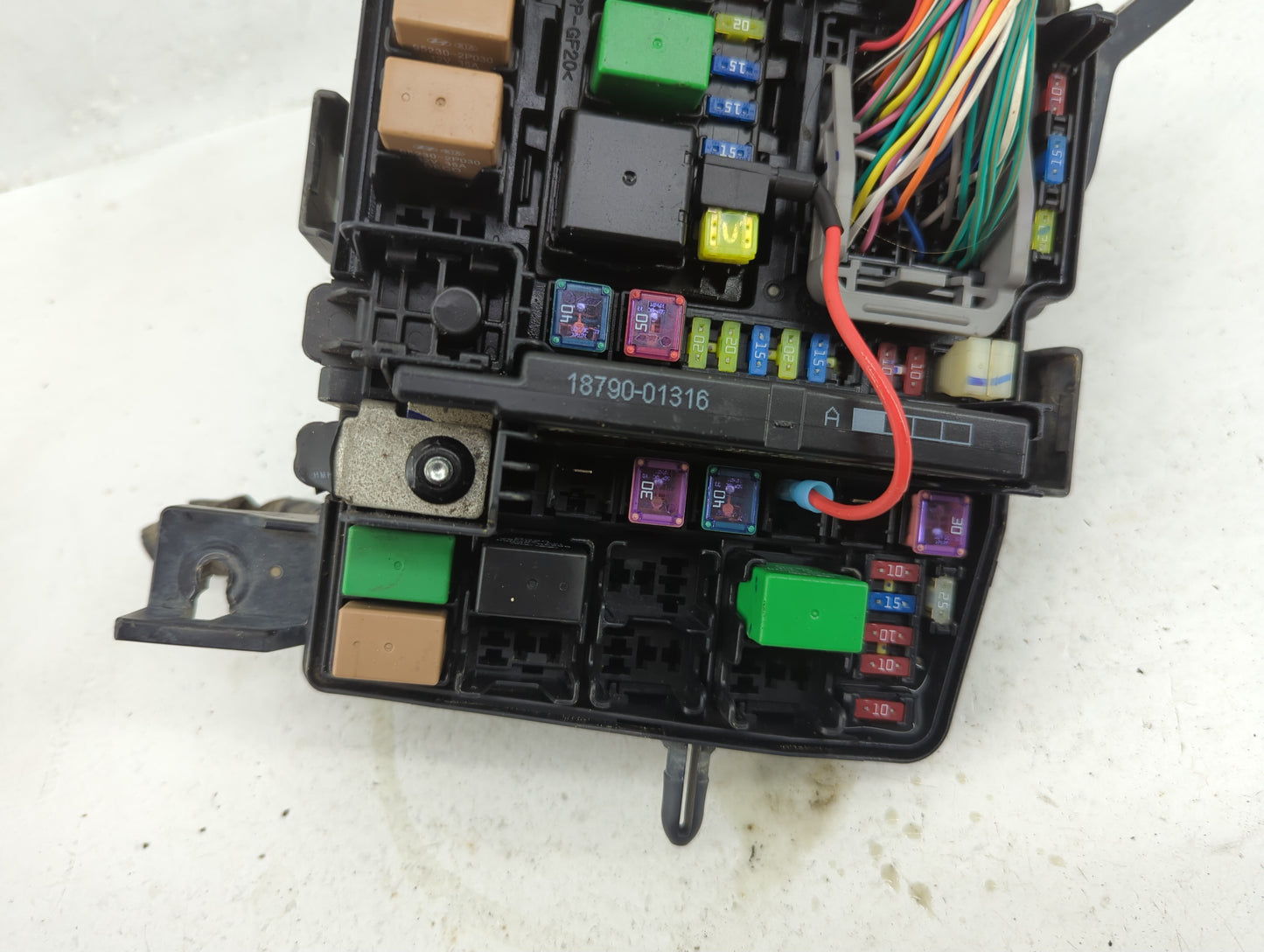 2011-2014 Hyundai Sonata Fusebox Fuse Box Panel Relay Module P/N:91950-3S711 Fits Fits 2011 2012 2013 2014 OEM Used Auto Par