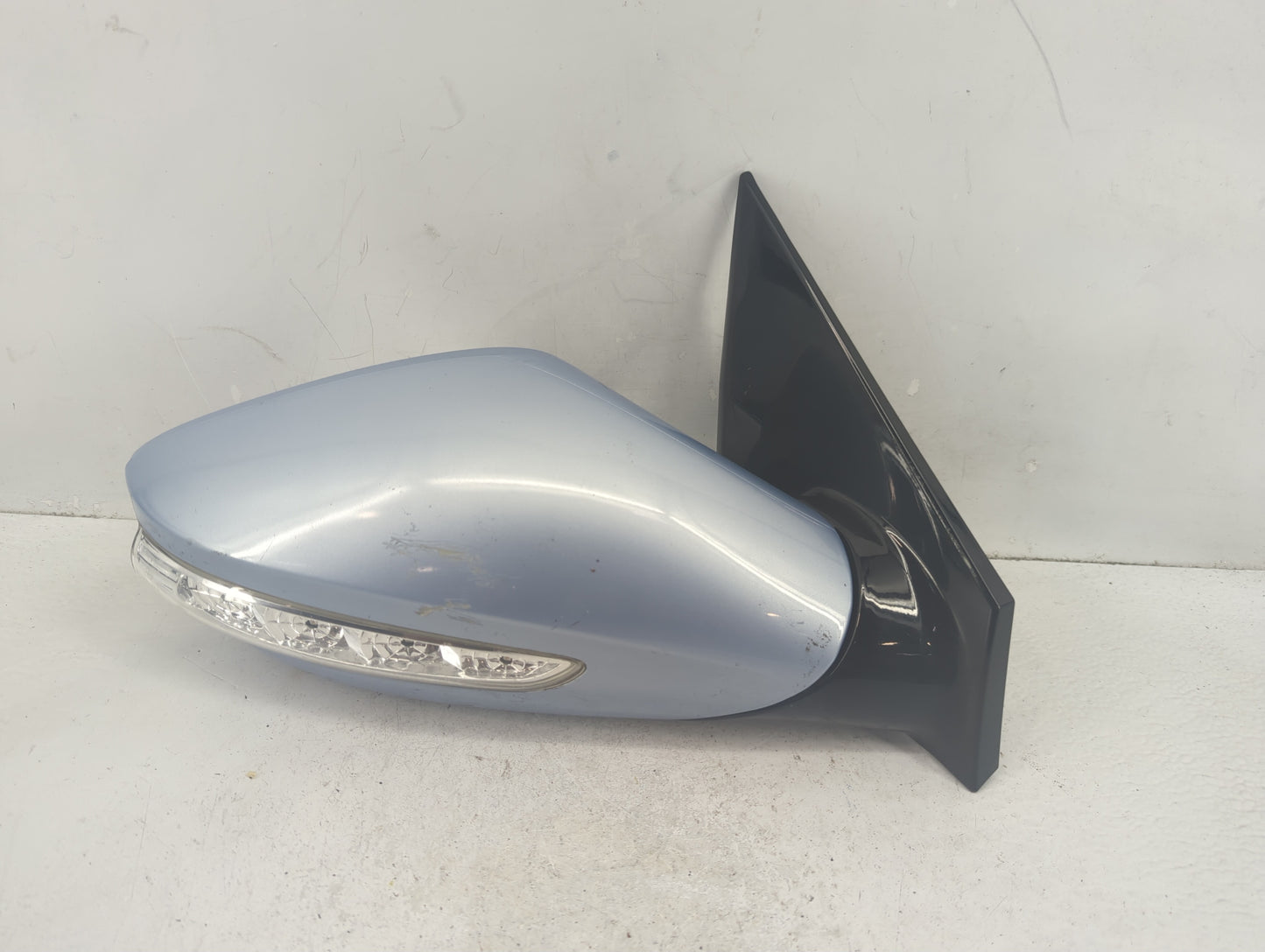 2011-2015 Hyundai Sonata Passenger Side View Mirror - Right Door Mirror OEM Used - Oemusedautoparts1.com