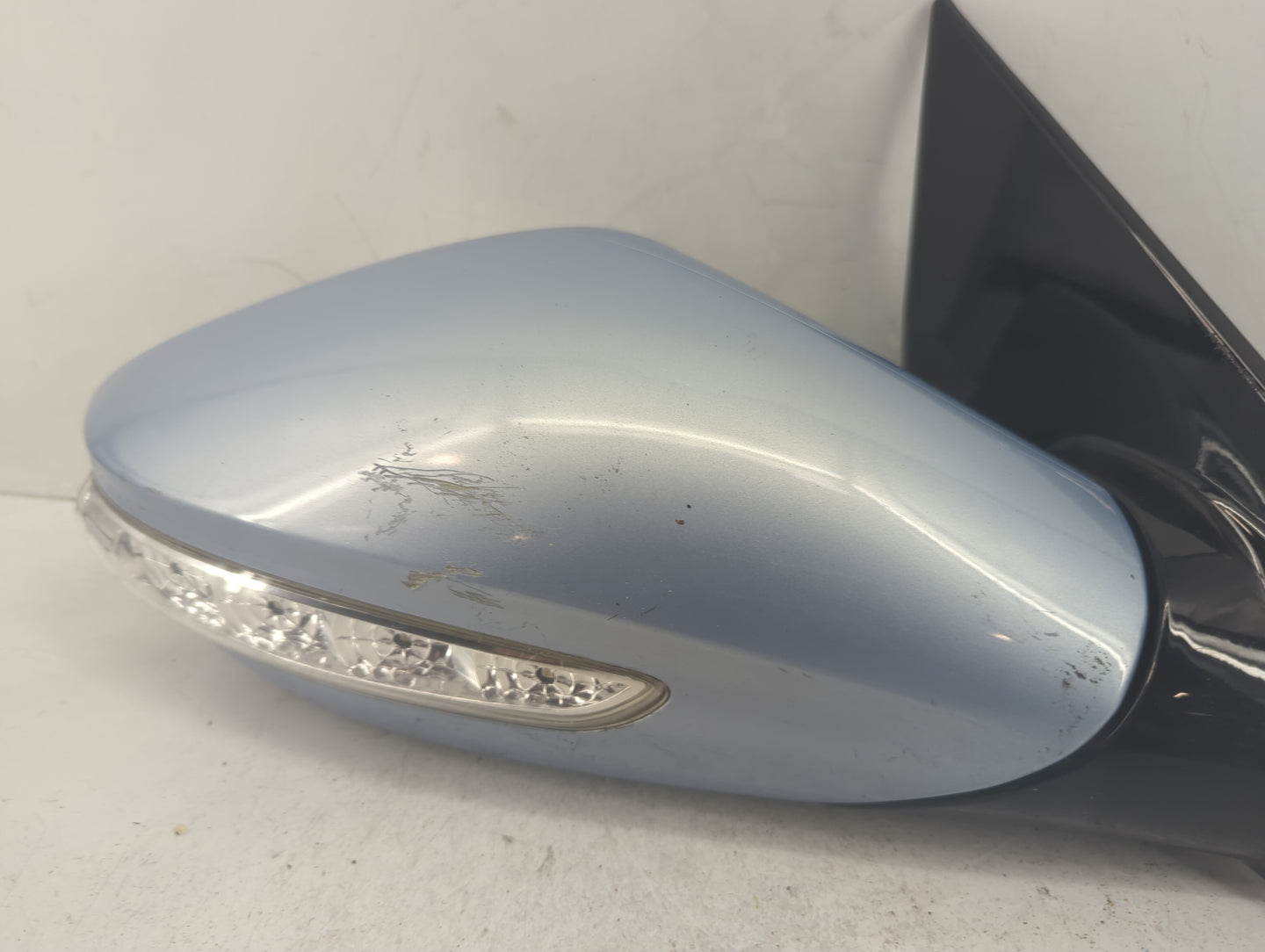 2011-2015 Hyundai Sonata Passenger Side View Mirror - Right Door Mirror OEM Used - Oemusedautoparts1.com
