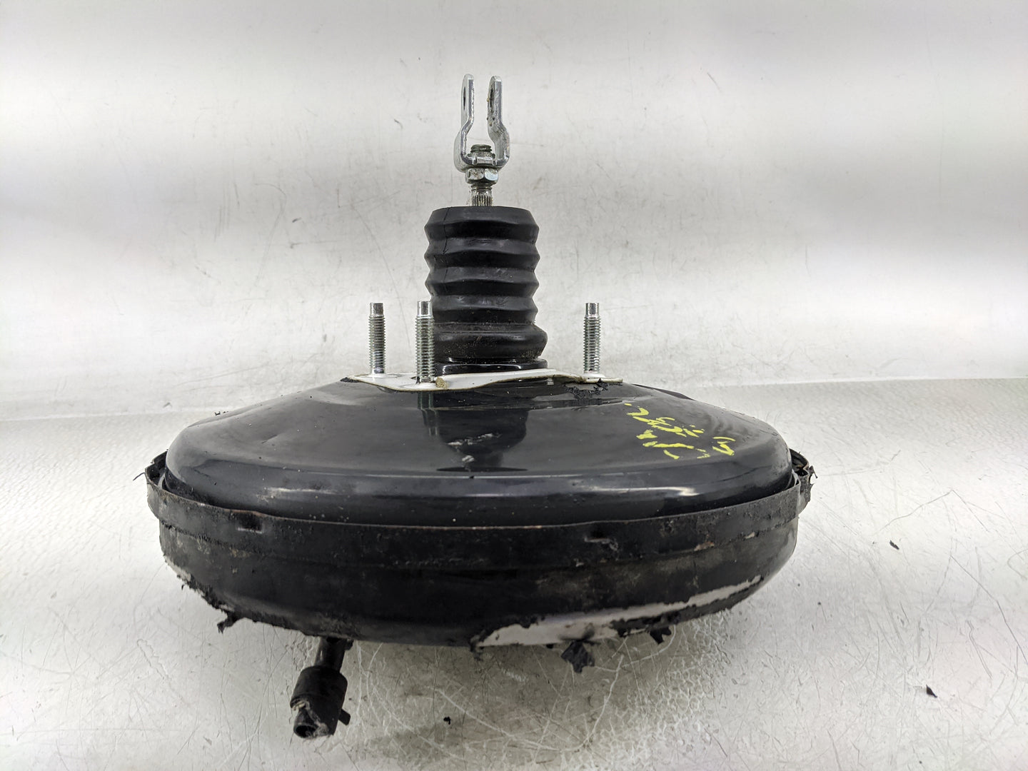 2011-2014 Hyundai Sonata Power Brake Booster Oem 1381883 - Oemusedautoparts1.com
