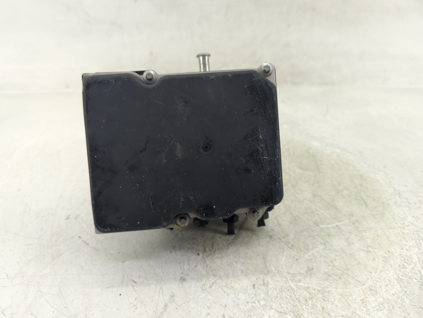 2011-2013 Hyundai Sonata ABS Pump Control Module Replacement P/N:58920-3Q500 Fits Fits 2011 2012 2013 OEM Used Auto Parts - 