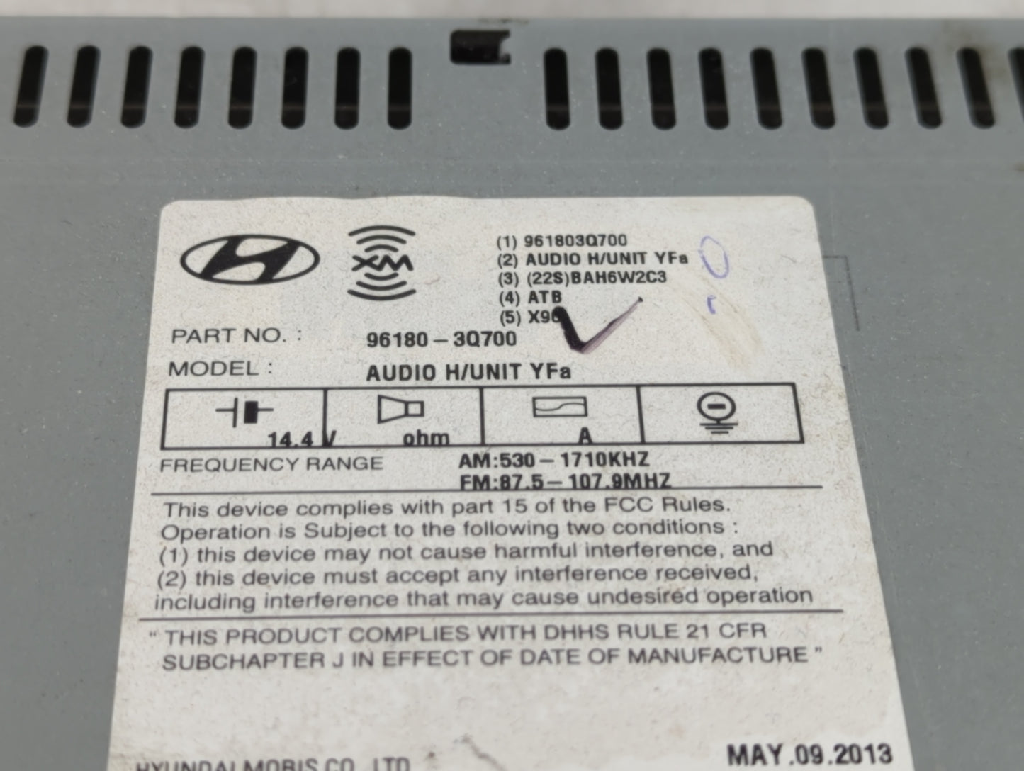 2013-2014 Hyundai Sonata Radio AM FM Cd Player Receiver Replacement P/N:96180-3Q700 Fits Fits 2013 2014 OEM Used Auto Parts 