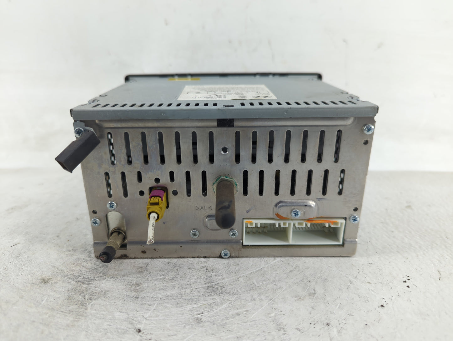 2013-2014 Hyundai Sonata Radio AM FM Cd Player Receiver Replacement P/N:96180-3Q700 Fits Fits 2013 2014 OEM Used Auto Parts 