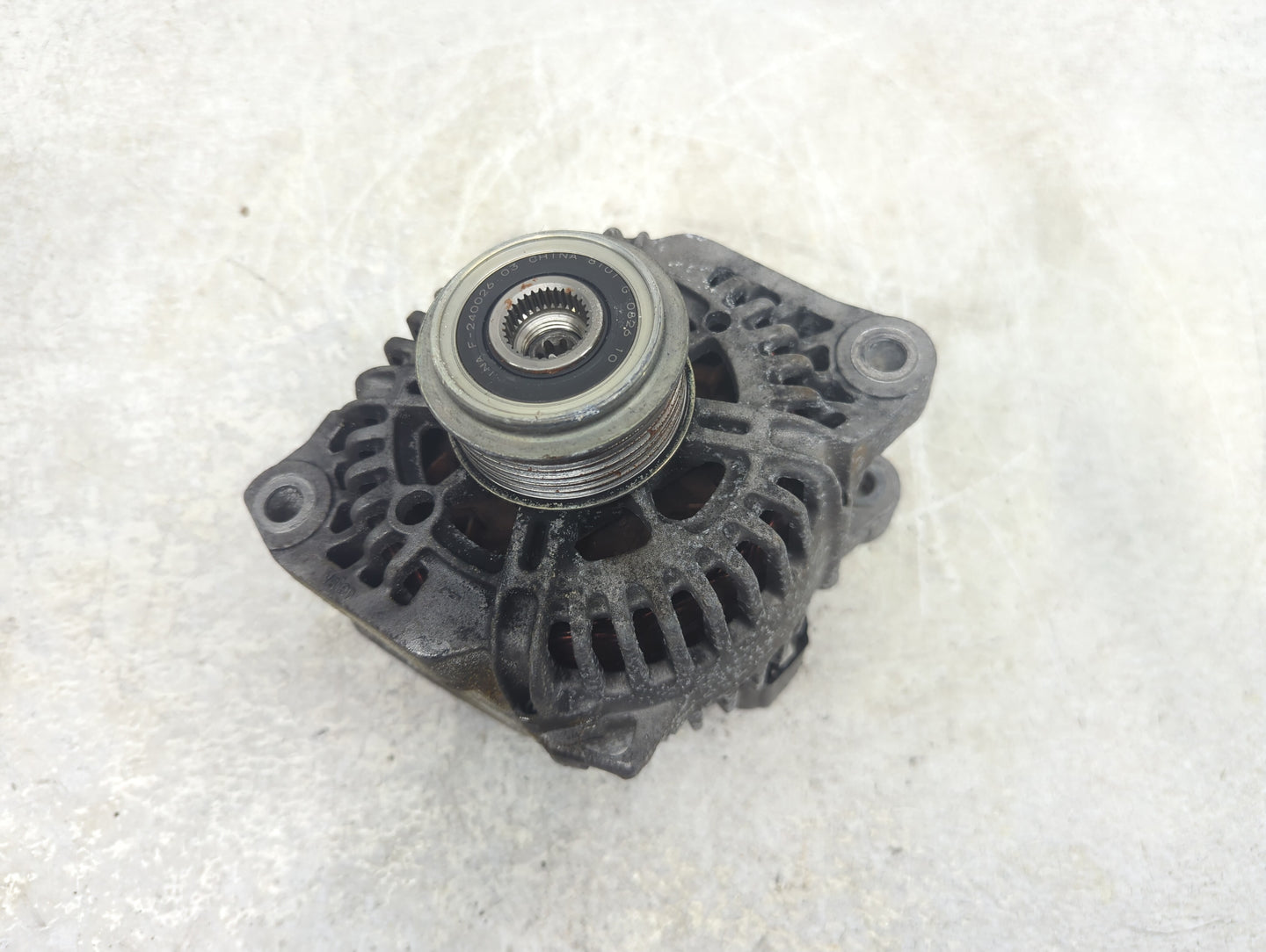 2011-2013 Hyundai Sonata Alternator Replacement Generator Charging Assembly Engine OEM P/N:2606184 B 37300-2G150 Fits OEM Us