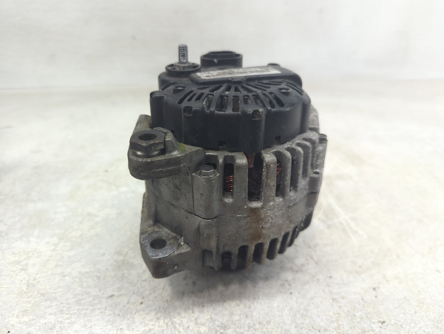 2011-2013 Hyundai Sonata Alternator Replacement Generator Charging Assembly Engine OEM P/N:2606184 B 37300-2G150 Fits OEM Us