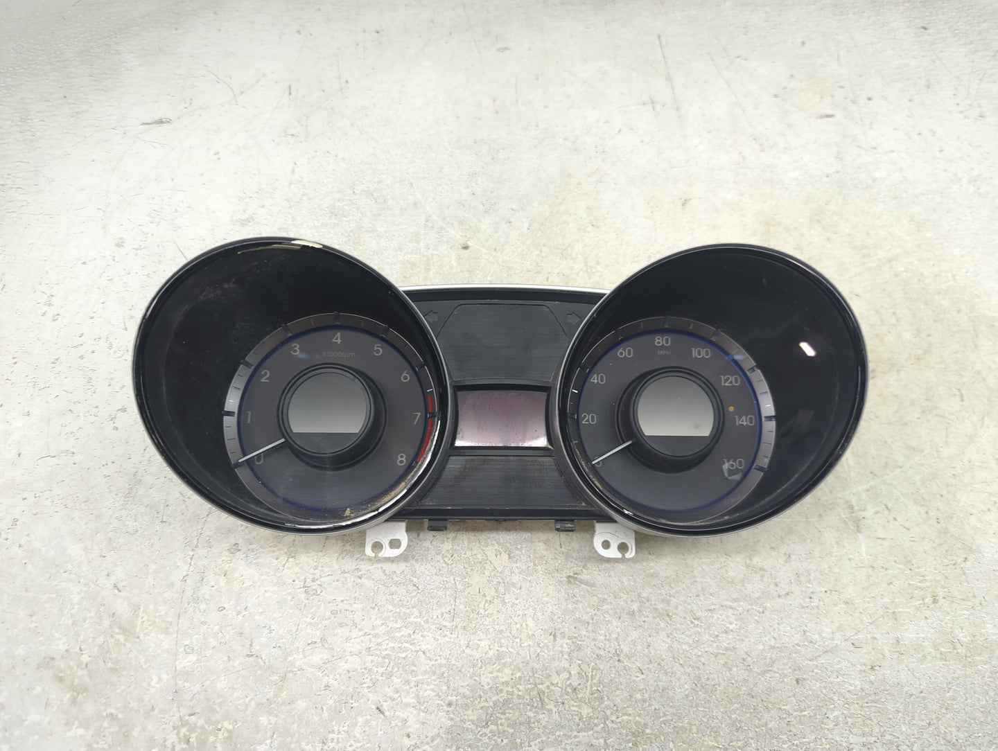 2011-2014 Hyundai Sonata Instrument Cluster Speedometer Gauges P/N:94001-3Q014 Fits Fits 2011 2012 2013 2014 OEM Used Auto P