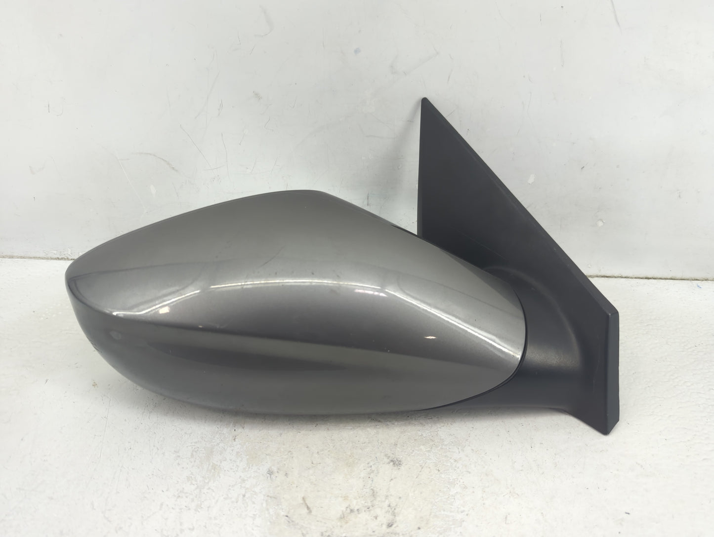 2011-2014 Hyundai Sonata Passenger Side View Mirror - Right Door Mirror OEM Used - Oemusedautoparts1.com
