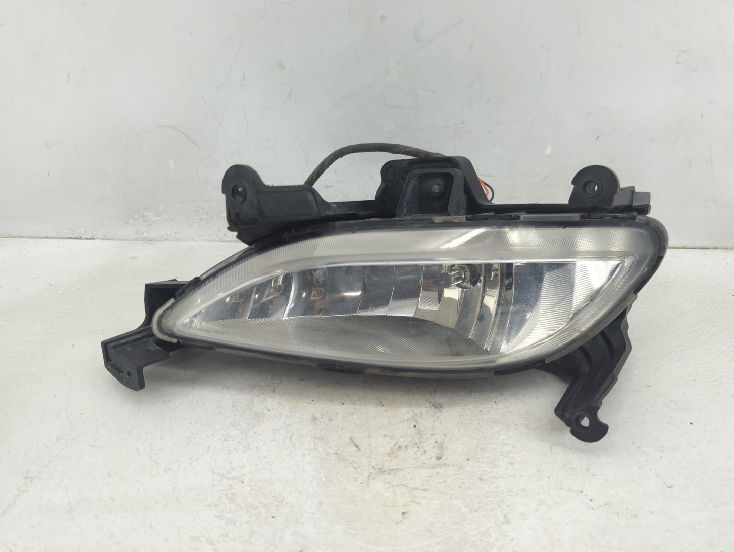2011-2013 Hyundai Sonata Driver Left Oem Front Light Lamp - Oemusedautoparts1.com