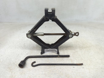 compare product 2013 Hyundai Sonata Spare Scissor Car Jack 1390201