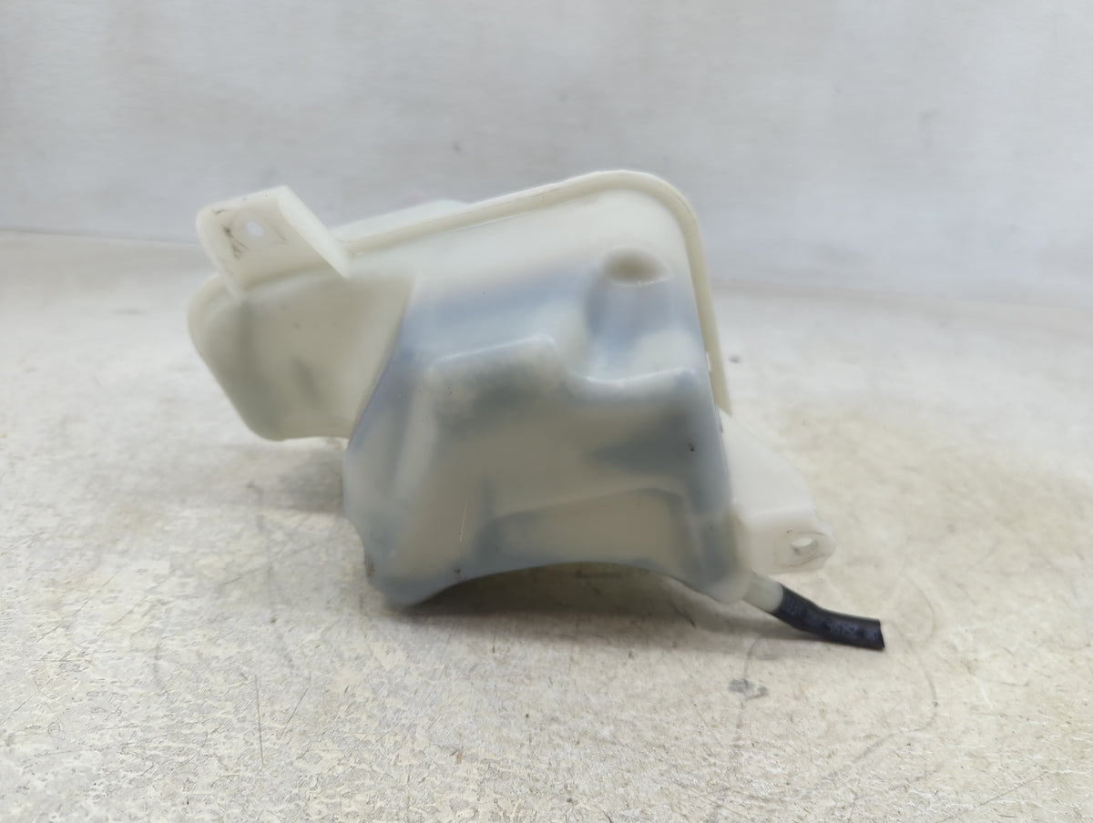 2011-2015 Hyundai Sonata Radiator Coolant Overflow Expansion Tank Bottle 1390532 - Oemusedautoparts1.com