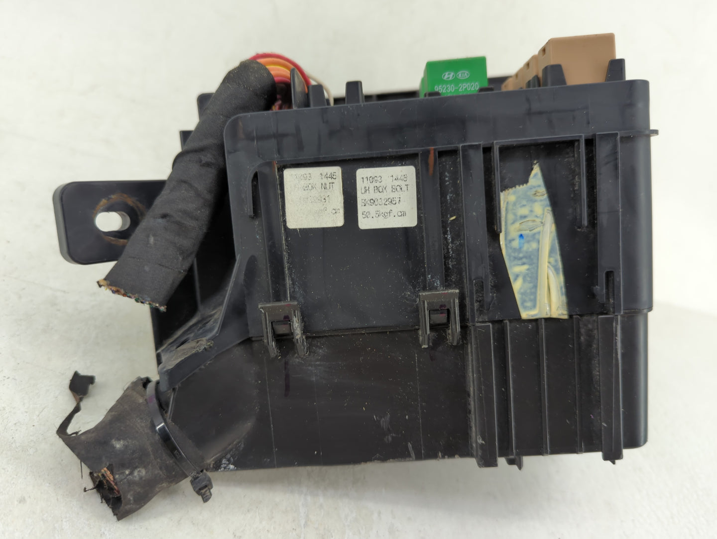 2011-2014 Hyundai Sonata Fusebox Fuse Box Panel Relay Module P/N:91200-3Q014 Fits Fits 2011 2012 2013 2014 OEM Used Auto Par