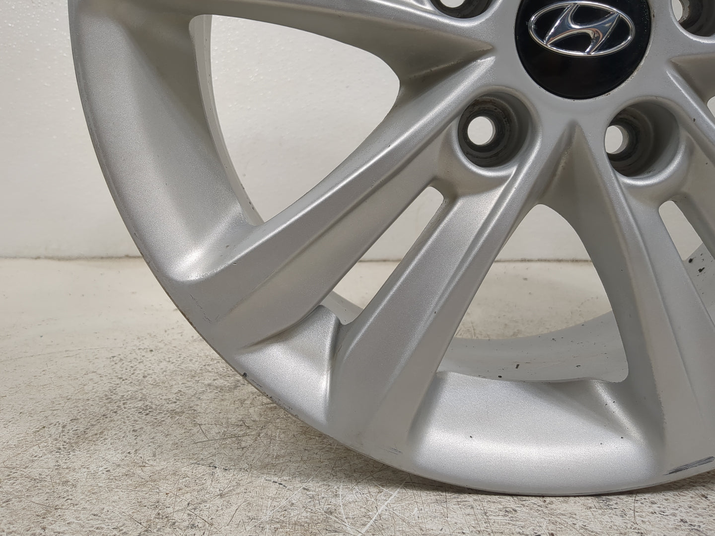 2013 Hyundai Sonata Oem Wheel Rim - Oemusedautoparts1.com