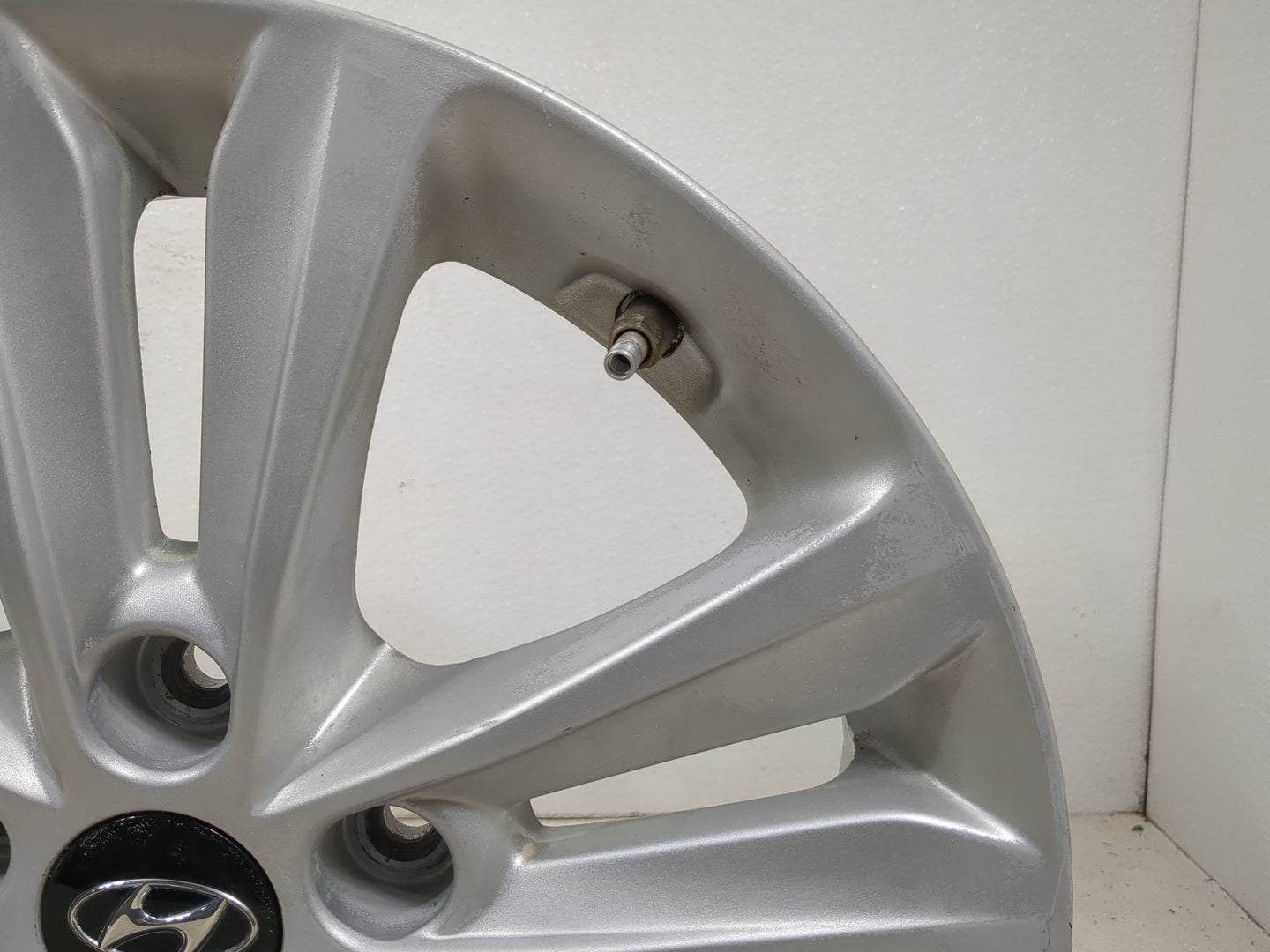 2013 Hyundai Sonata Oem Wheel Rim - Oemusedautoparts1.com