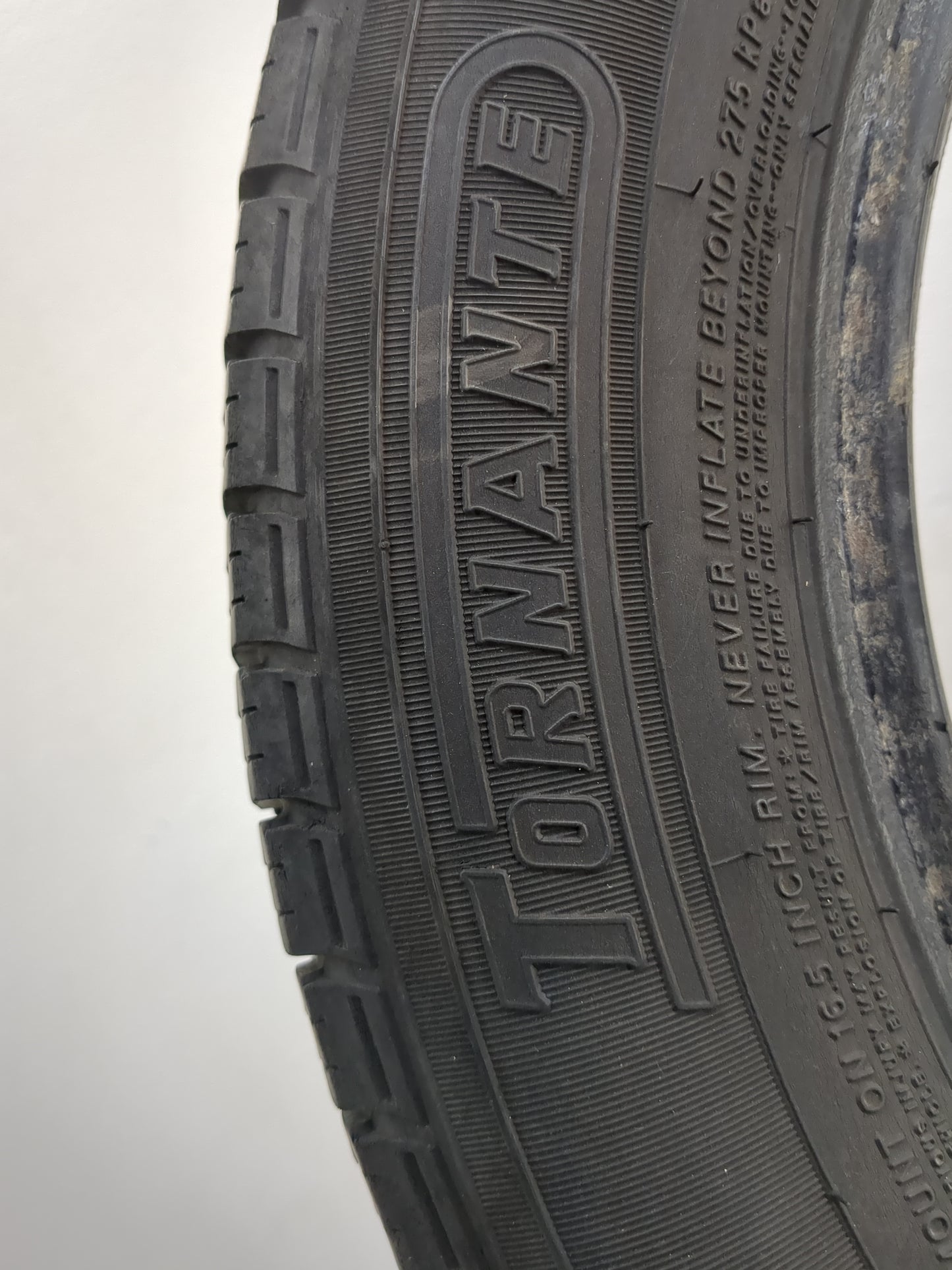 Used Tire 205/60R16 YOKOHAMA TORNANTE 91V - Tread Depth 9/32 - Oemusedautoparts1.com