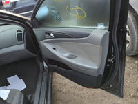 2013 Hyundai Sonata Front Right Passenger Interior Door Panel Trim 1400494 - Oemusedautoparts1.com