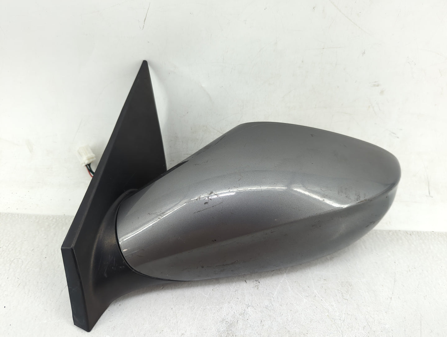 2011-2014 Hyundai Sonata Driver Side View Mirror - Left Door Mirror OEM Used - Oemusedautoparts1.com