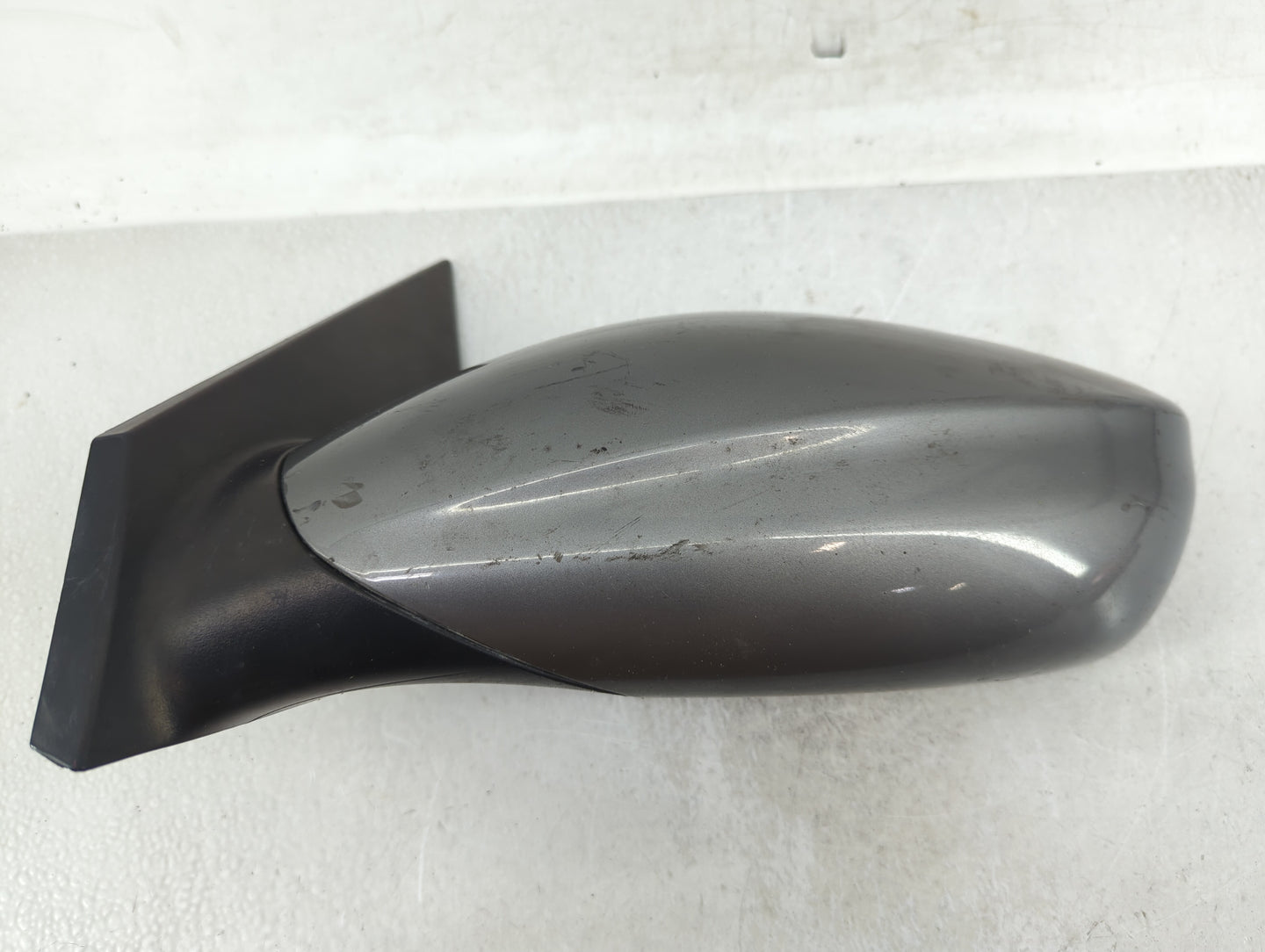 2011-2014 Hyundai Sonata Driver Side View Mirror - Left Door Mirror OEM Used - Oemusedautoparts1.com