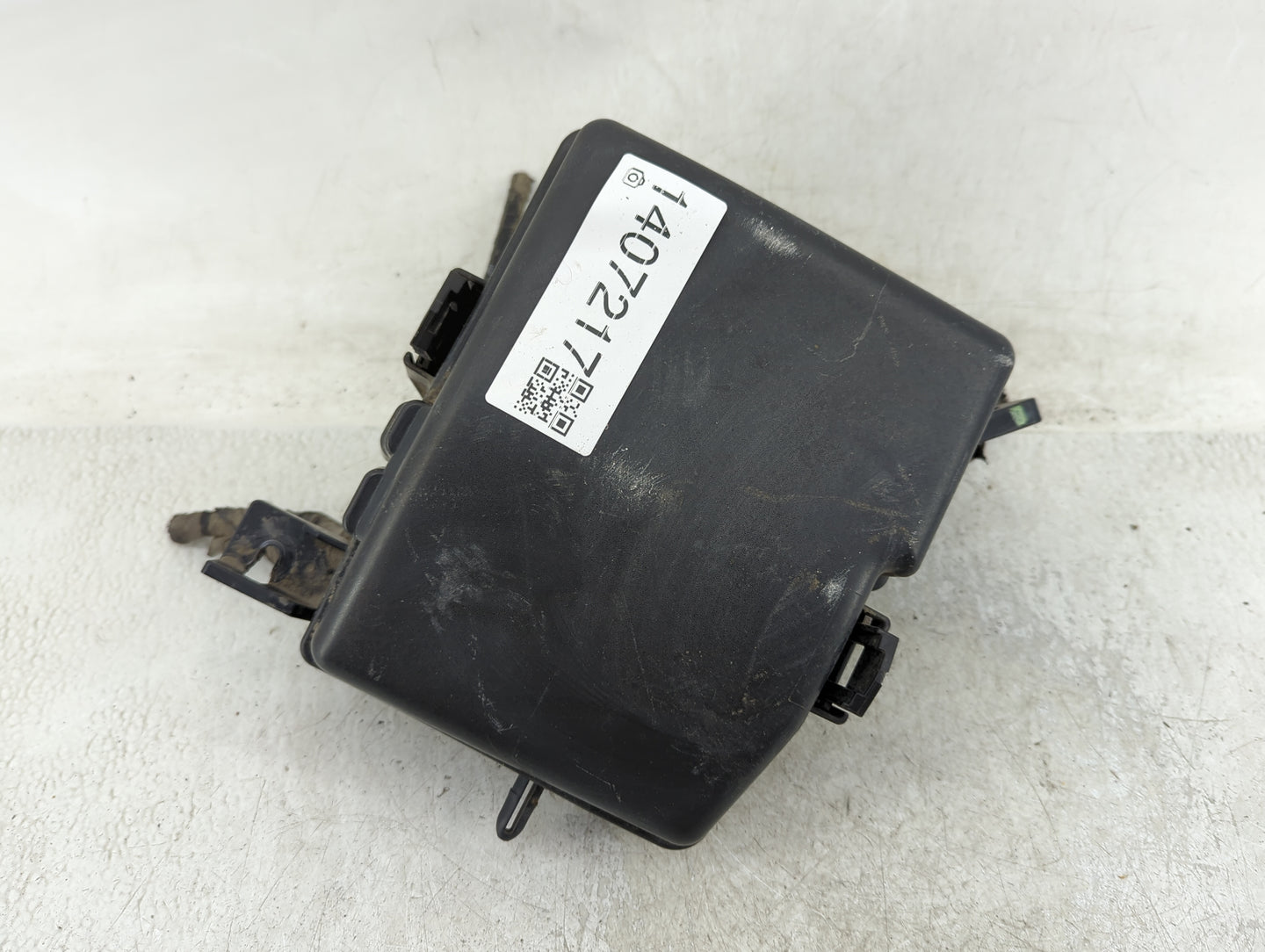 2011-2014 Hyundai Sonata Fusebox Fuse Box Panel Relay Module Fits Fits 2011 2012 2013 2014 OEM Used Auto Parts - Oemusedauto