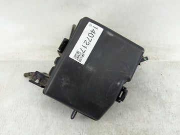 2011-2014 Hyundai Sonata Fusebox Fuse Box Panel Relay Module Fits Fits 2011 2012 2013 2014 OEM Used Auto Parts - Oemusedauto