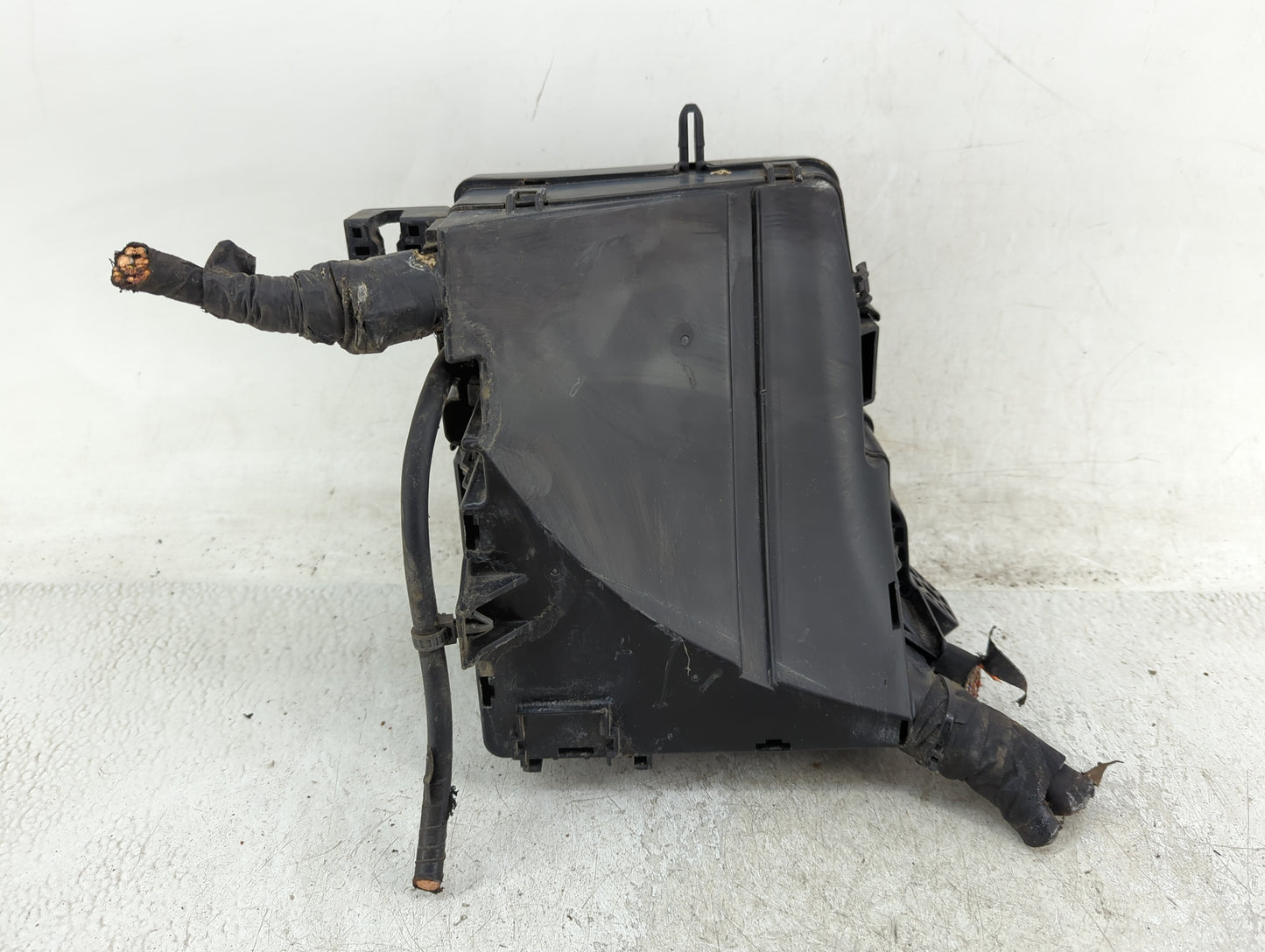 2011-2014 Hyundai Sonata Fusebox Fuse Box Panel Relay Module Fits Fits 2011 2012 2013 2014 OEM Used Auto Parts - Oemusedauto