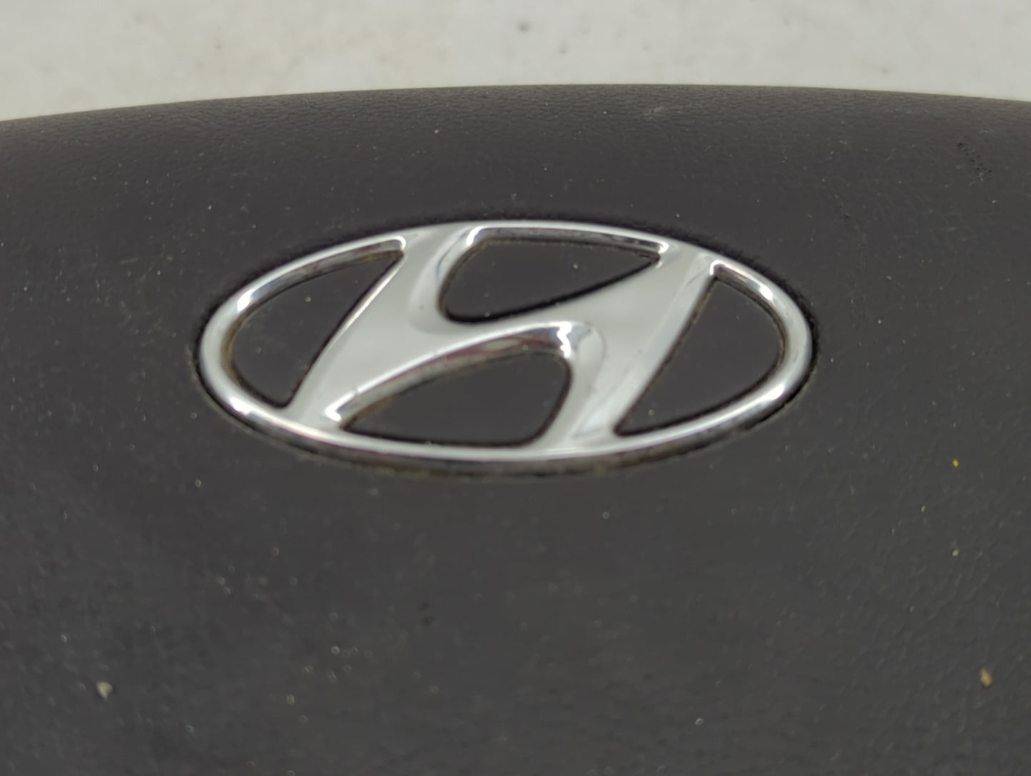2011-2014 Hyundai Sonata Air Bag Driver Left Steering Wheel Mounted Fits Fits 2011 2012 2013 2014 OEM Used Auto Parts - Oemu