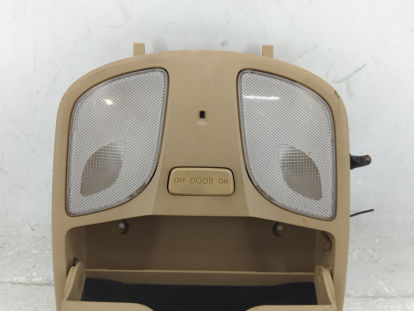 2011-2015 Hyundai Sonata Overhead Roof Console 1408491 - Oemusedautoparts1.com