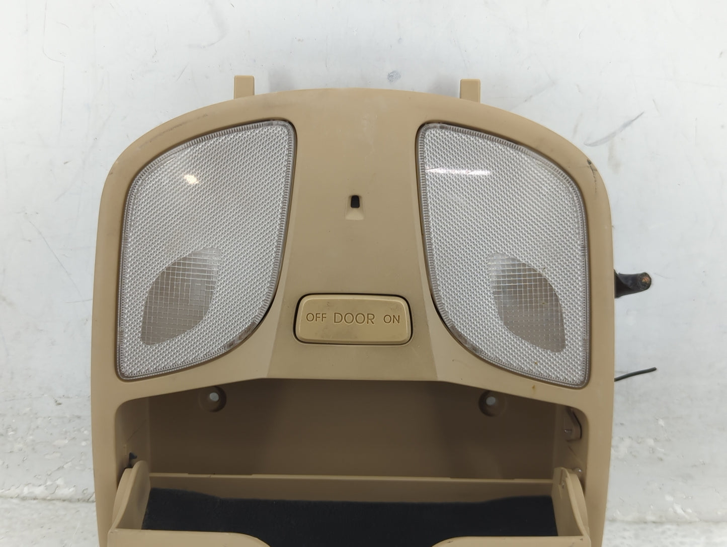 2011-2015 Hyundai Sonata Overhead Roof Console 1408491 - Oemusedautoparts1.com