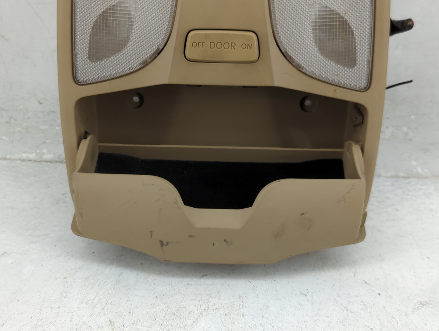 2011-2015 Hyundai Sonata Overhead Roof Console 1408491 - Oemusedautoparts1.com