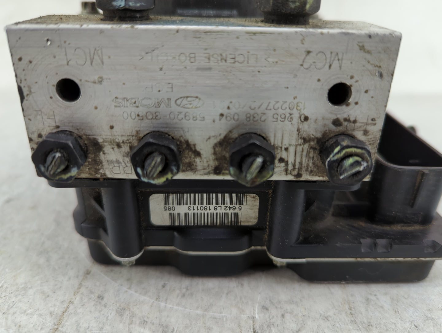 2011-2013 Hyundai Sonata ABS Pump Control Module Replacement P/N:58920-30500 Fits Fits 2011 2012 2013 OEM Used Auto Parts - 