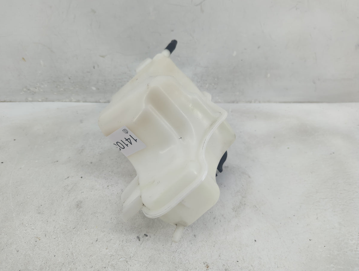 2011-2015 Hyundai Sonata Radiator Coolant Overflow Expansion Tank Bottle 1410336 - Oemusedautoparts1.com