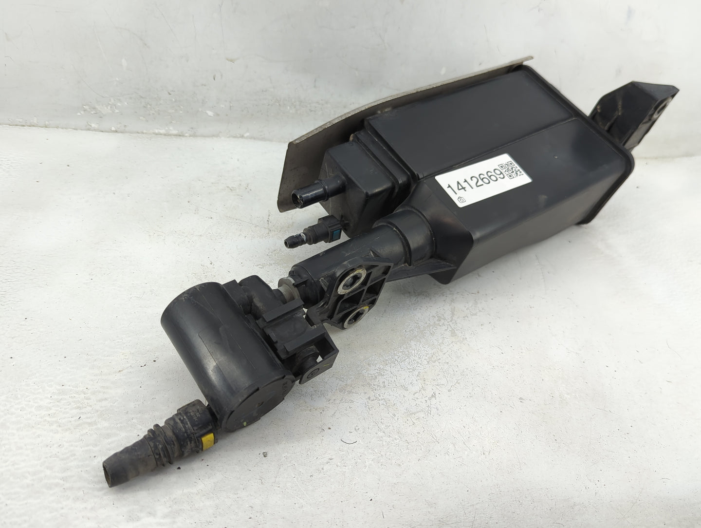 2013 Hyundai Sonata Fuel Vapor Charcoal Canister 1412669 - Oemusedautoparts1.com