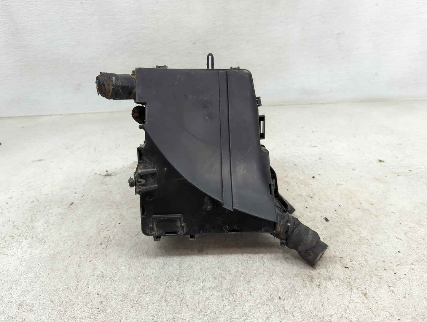 2011-2014 Hyundai Sonata Fusebox Fuse Box Panel Relay Module Fits Fits 2011 2012 2013 2014 OEM Used Auto Parts - Oemusedauto