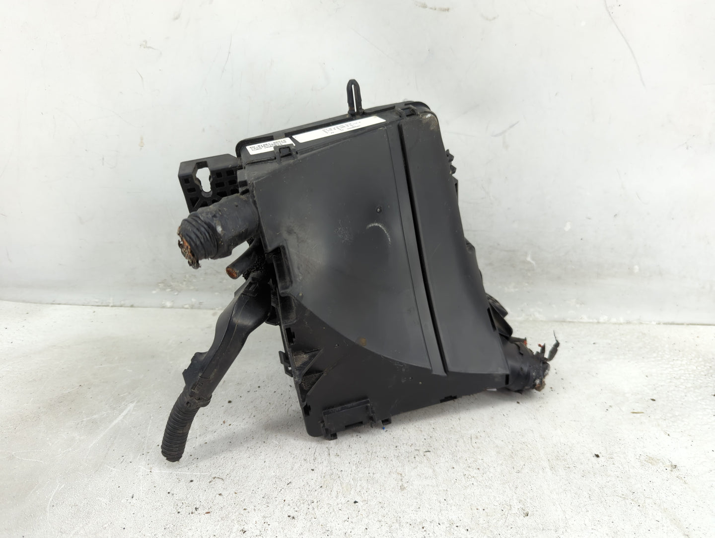 2013-2015 Hyundai Sonata Fusebox Fuse Box Panel Relay Module P/N:18790-01315 Fits Fits 2013 2014 2015 OEM Used Auto Parts - 