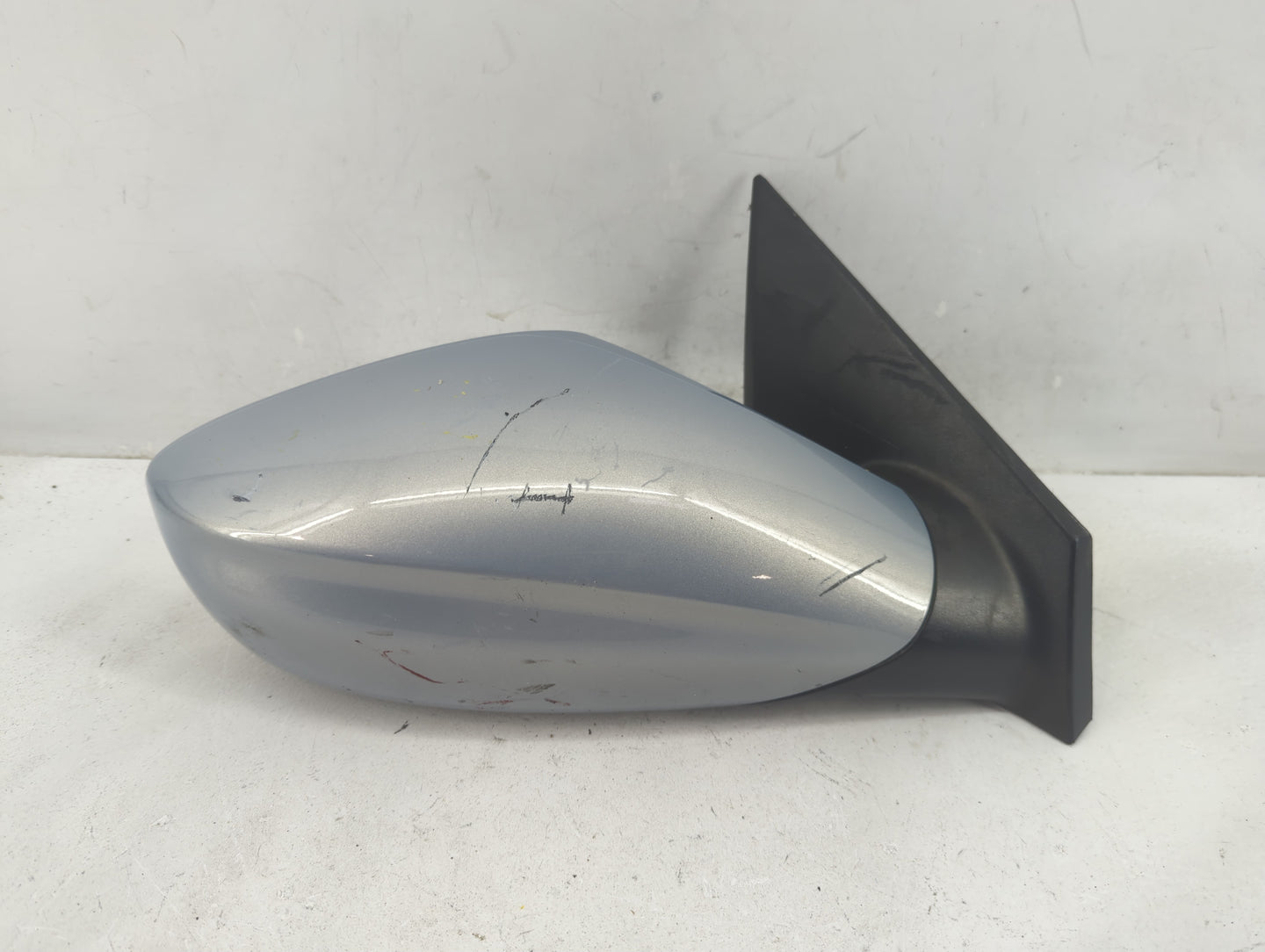 2013 Hyundai Sonata Passenger Side View Mirror - Right Door Mirror OEM Used - Oemusedautoparts1.com