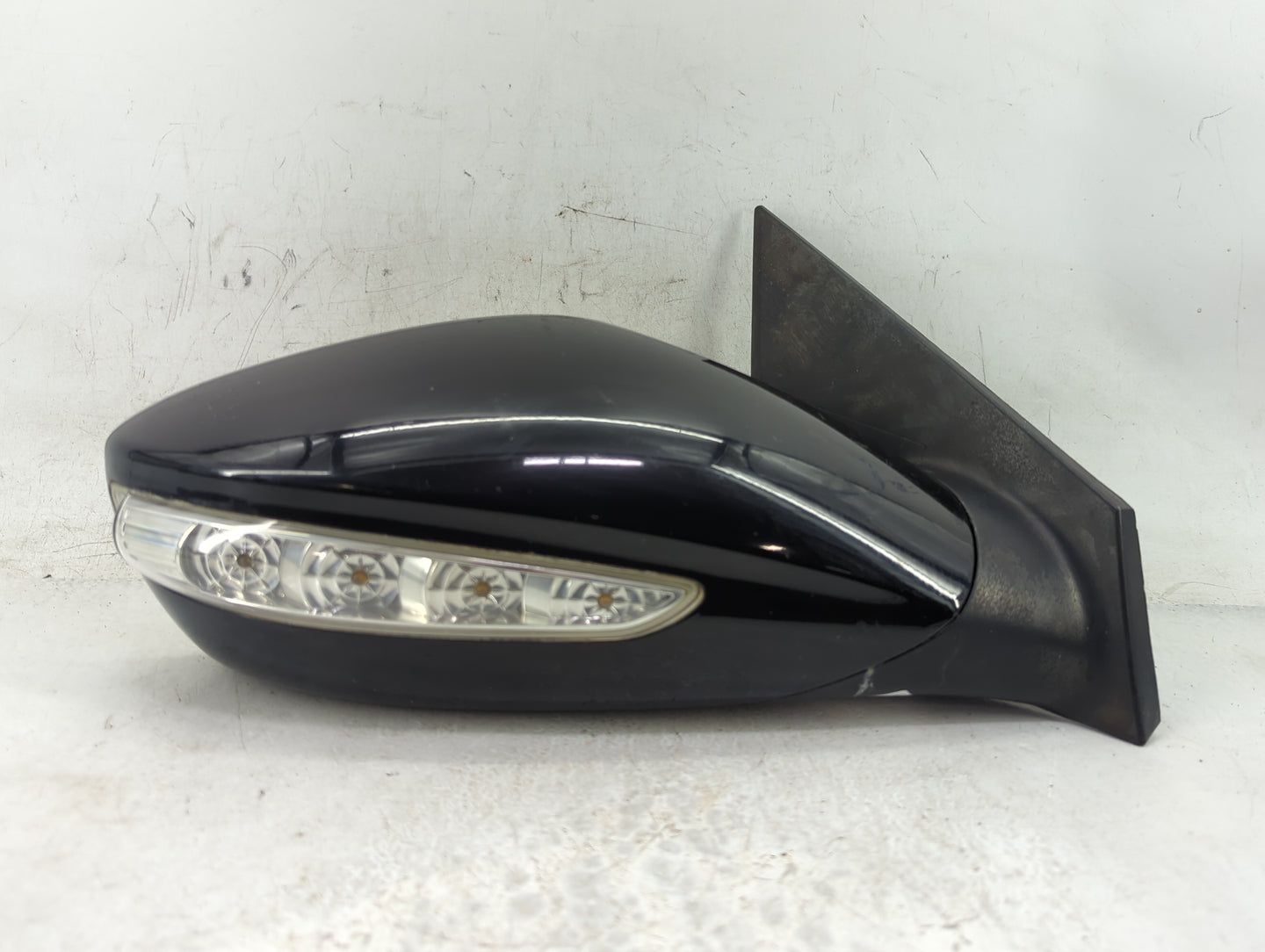 2011-2014 Hyundai Sonata Passenger Side View Mirror - Right Door Mirror OEM Used - Oemusedautoparts1.com