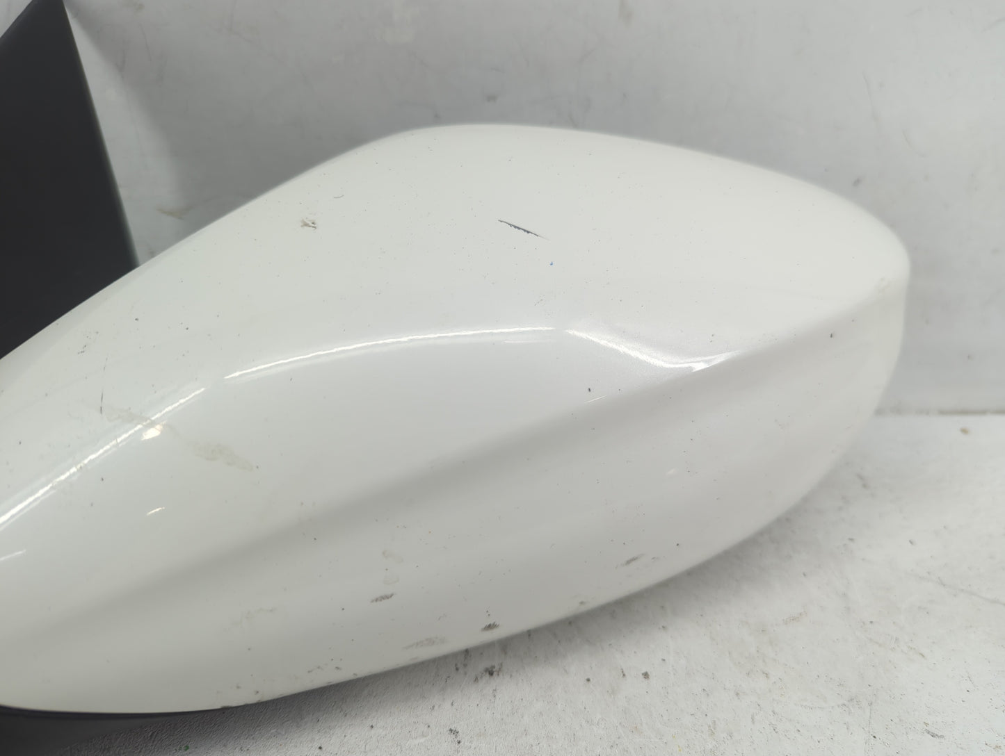 2011-2014 Hyundai Sonata Driver Side View Mirror - Left Door Mirror OEM Used - Oemusedautoparts1.com
