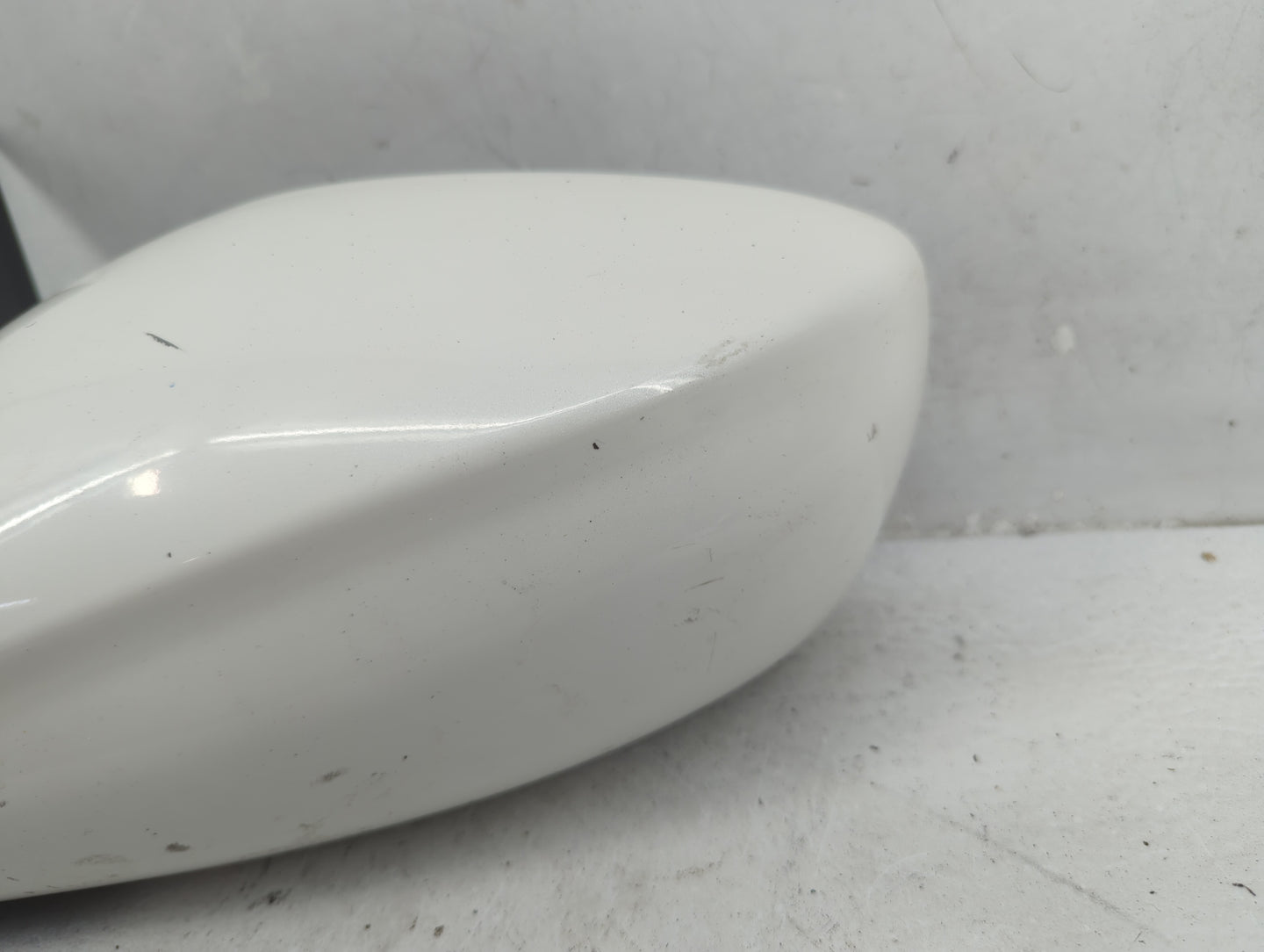 2011-2014 Hyundai Sonata Driver Side View Mirror - Left Door Mirror OEM Used - Oemusedautoparts1.com