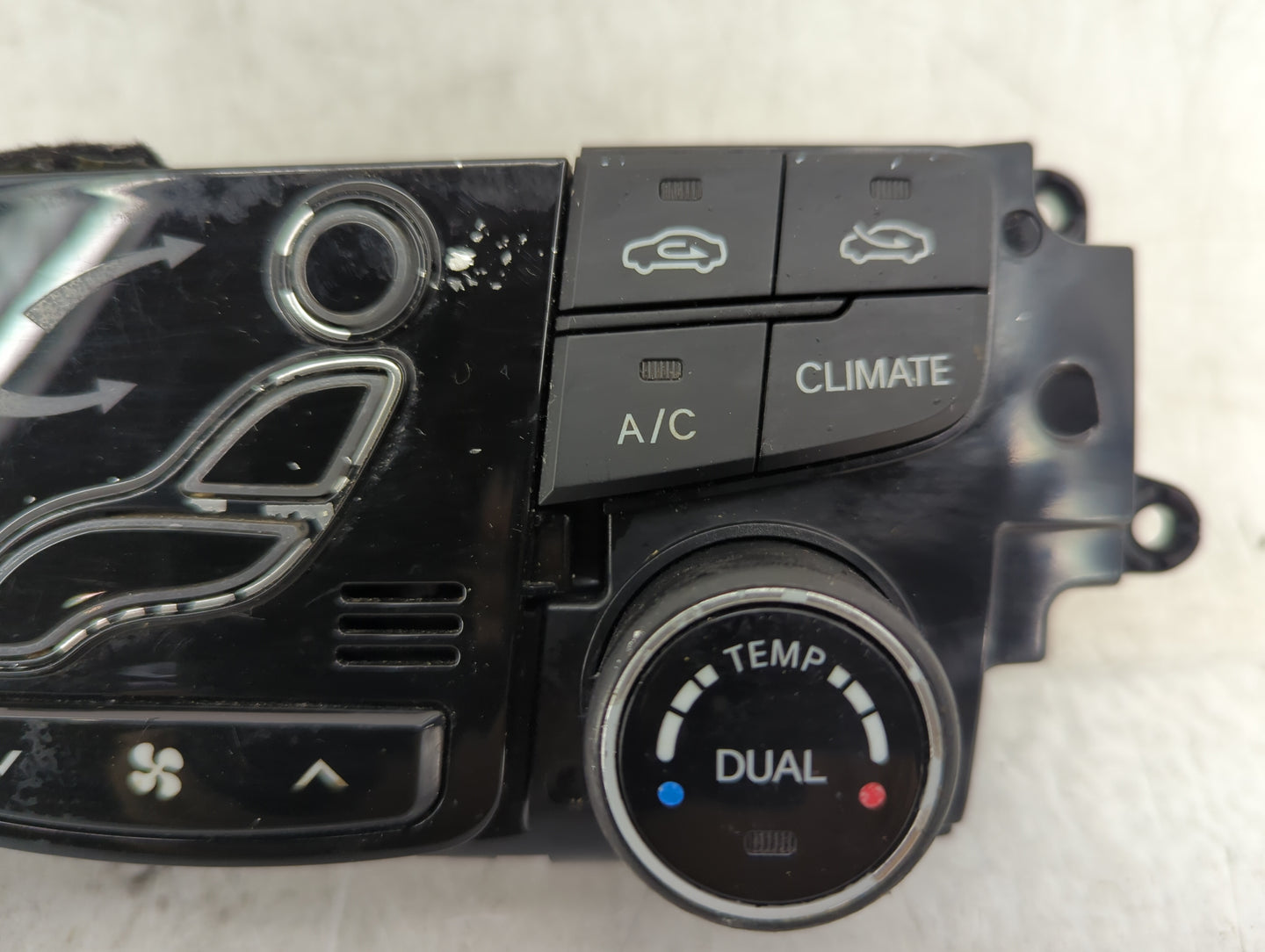 2011-2015 Hyundai Sonata Climate Control Module Temperature AC/Heater Replacement P/N:97250-4RDB3 Fits OEM Used Auto Parts -