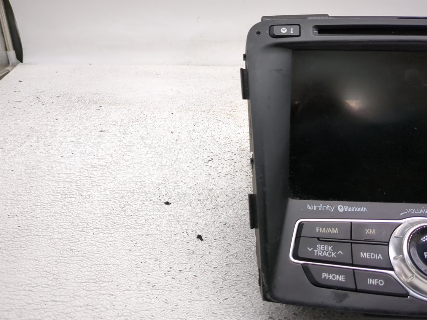 2013 Hyundai Sonata Radio AM FM Cd Player Receiver Replacement P/N:96560-3Q706 Fits OEM Used Auto Parts - Oemusedautoparts1.