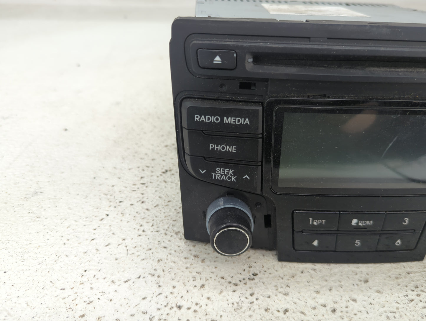 2013-2014 Hyundai Sonata Radio AM FM Cd Player Receiver Replacement P/N:96180-3Q700 Fits Fits 2013 2014 OEM Used Auto Parts 