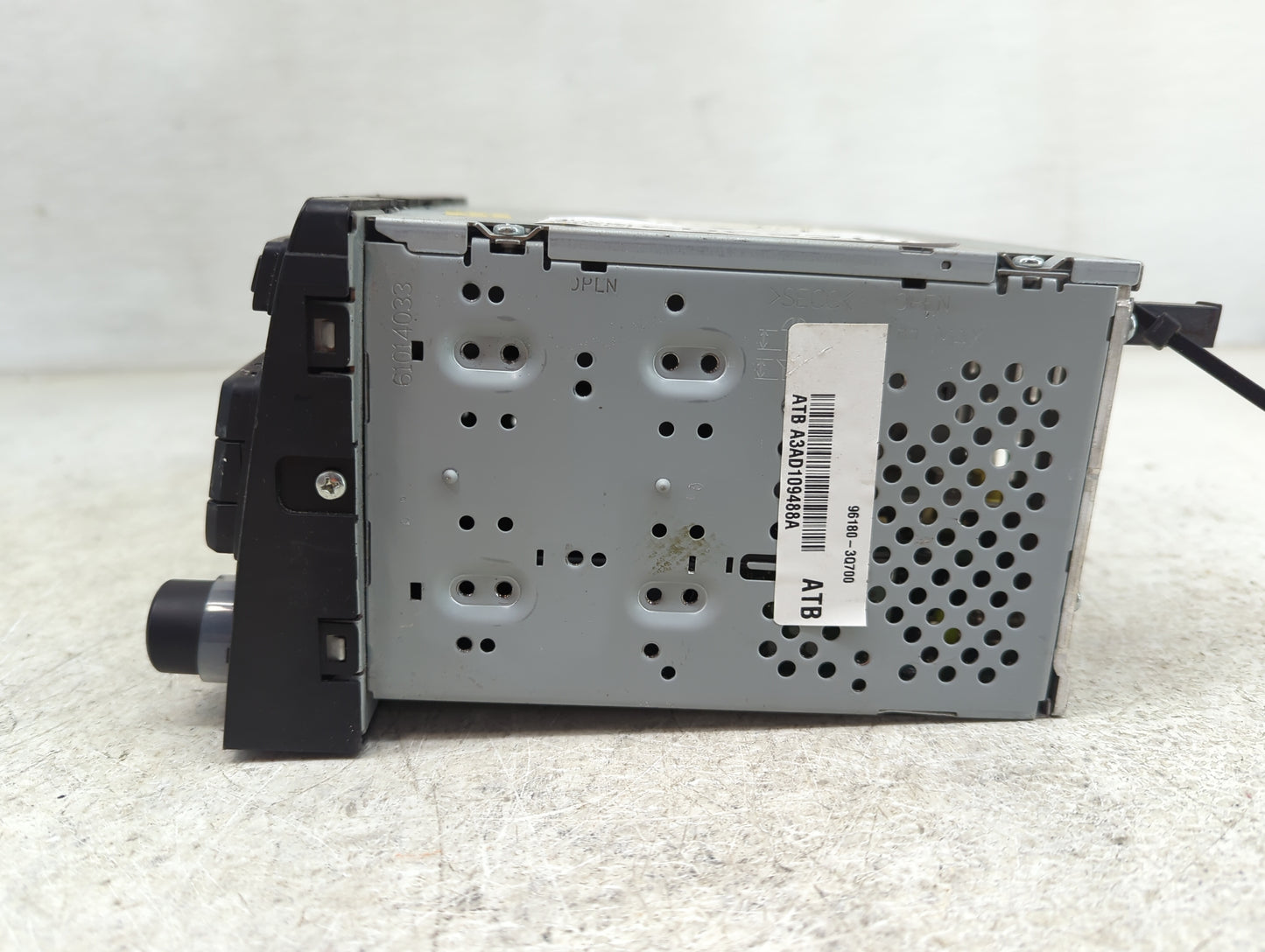 2013-2014 Hyundai Sonata Radio AM FM Cd Player Receiver Replacement P/N:961803Q700 Fits Fits 2013 2014 OEM Used Auto Parts -