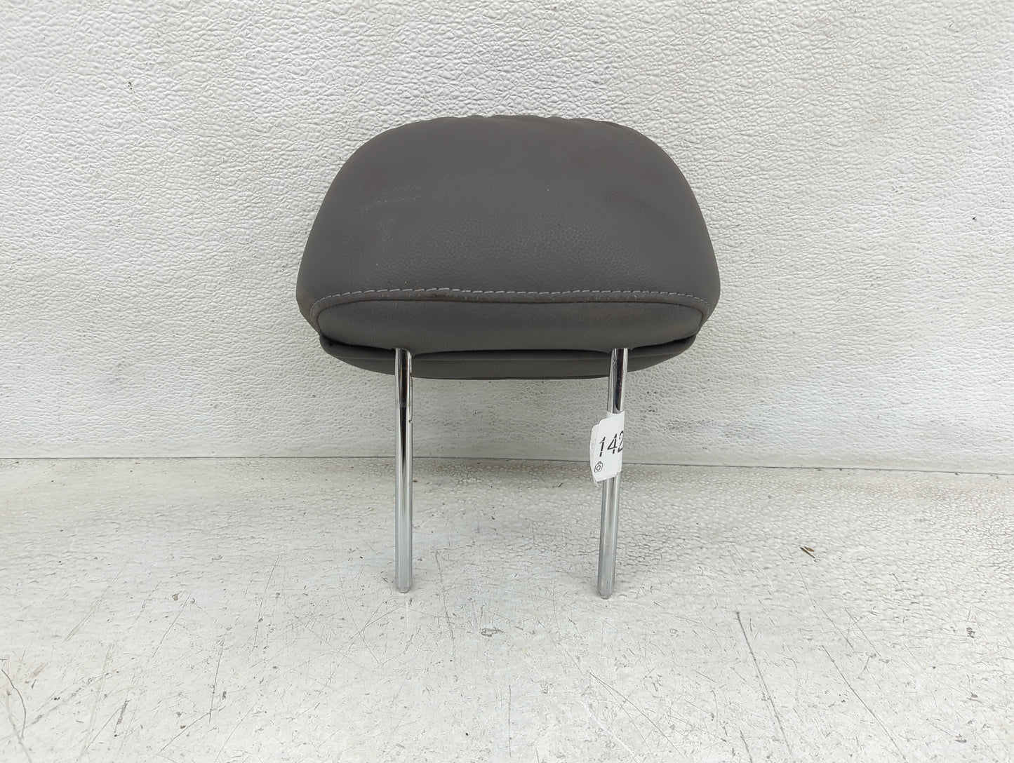 2013-2015 Hyundai Sonata Headrest Head Rest Rear Seat Fits Fits 2013 2014 2015 OEM Used Auto Parts - Oemusedautoparts1.com