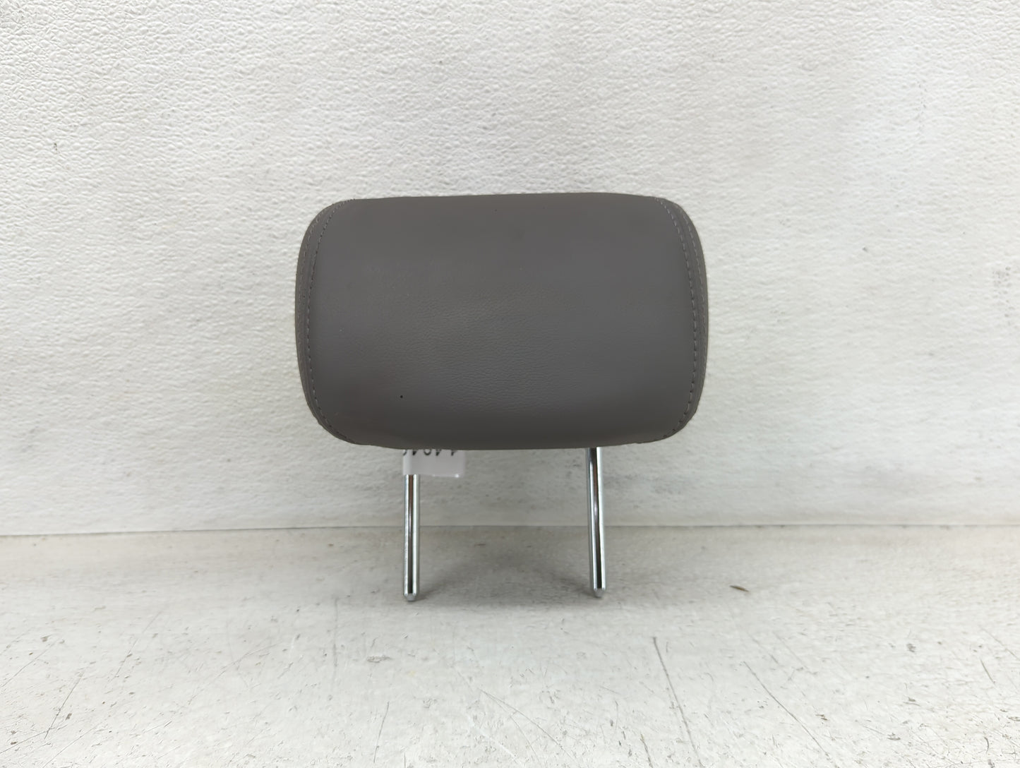 2013 Hyundai Sonata Headrest Head Rest Rear Seat Fits OEM Used Auto Parts - Oemusedautoparts1.com