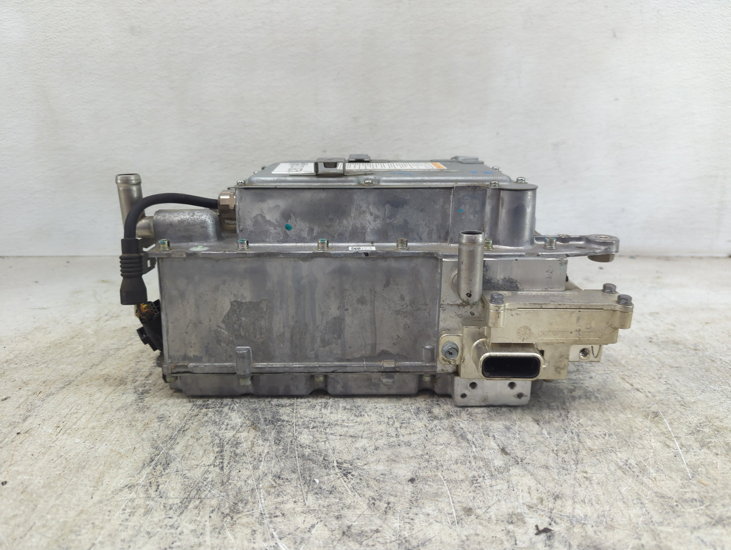 2011 Sonata Ac Dc Power Control Module Accessory Computer Power Inverter - Oemusedautoparts1.com
