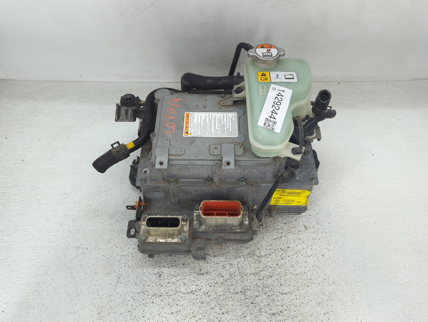 2011 Sonata Ac Dc Power Control Module Accessory Computer Power Inverter - Oemusedautoparts1.com