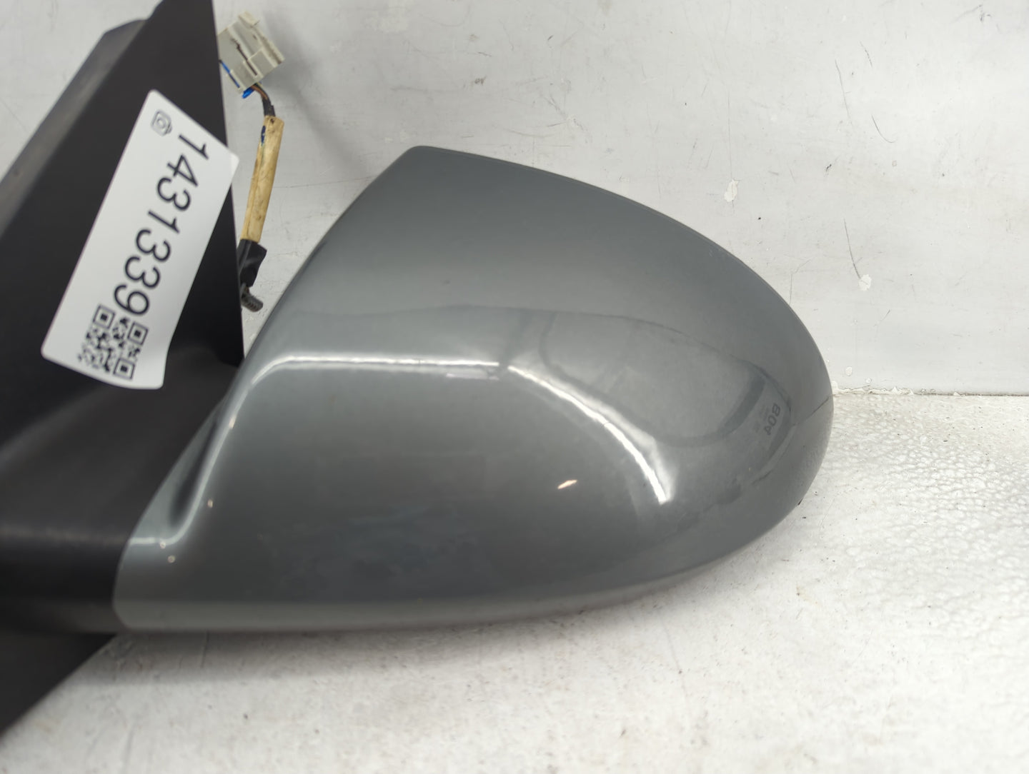 2011-2014 Hyundai Sonata Passenger Side View Mirror - Right Door Mirror OEM Used - Oemusedautoparts1.com