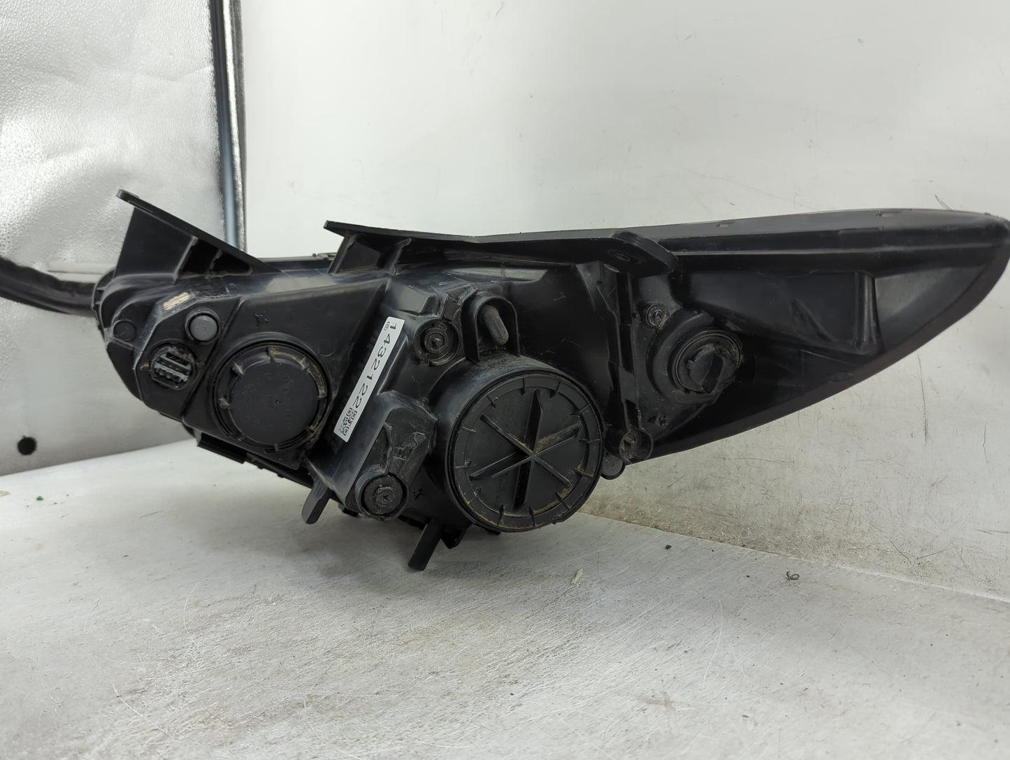 2011-2015 Hyundai Sonata Passenger Right Oem Head Light Headlight Lamp - Oemusedautoparts1.com