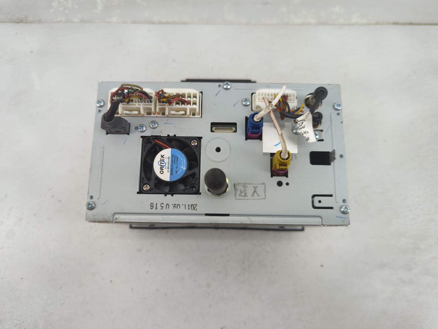 2013-2014 Hyundai Sonata Radio AM FM Cd Player Receiver Replacement Fits Fits 2013 2014 OEM Used Auto Parts - Oemusedautopar